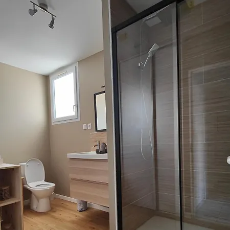 Apartment Centre-ville Proche Lac, Ocean, Vignes *
